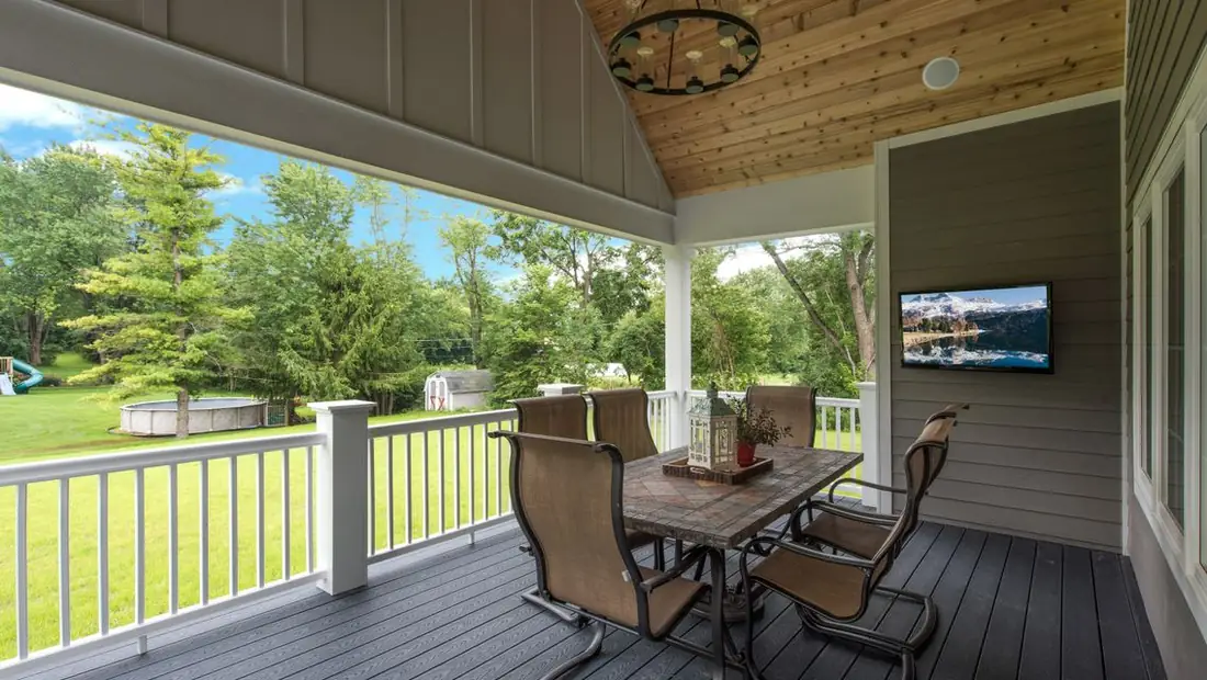 Porch detail on a Skycrest Homes build