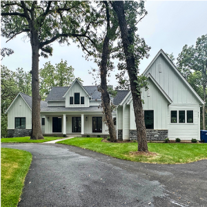 Completed home building and remodeling project in Chicagoland featuring a white modern farmhouse design