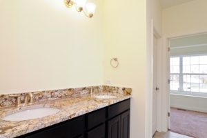 246-cater-libertyville-skycrest-homes-llc-img39e19c7d00a56a34_9-2086-1-4b6ef9e