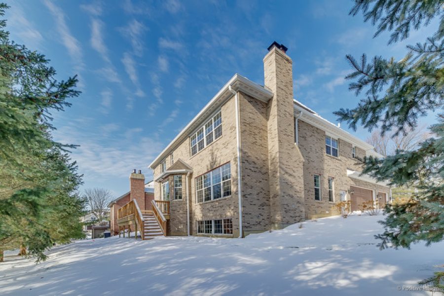 Clarendon Hills 57th Ct