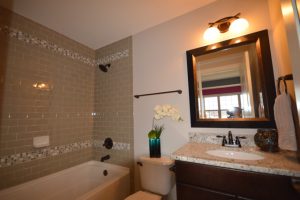 new-custom-home-in-ashwood-park-skycrest-homes-llc-imgb261627001788d67_9-6901-1-a7a49a5
